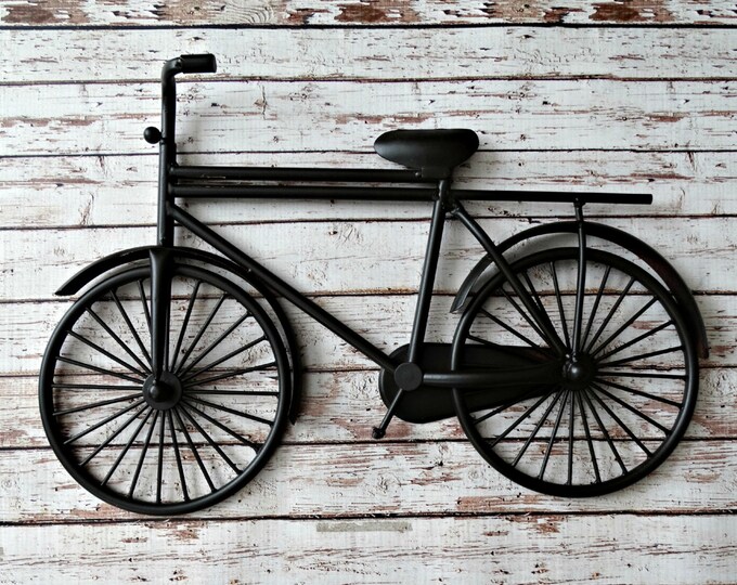 bike wall hanging