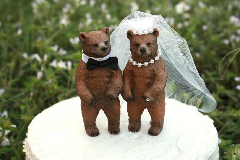 Bear wedding cake topper-bear lover-rustic wedding-bear hunter-fall-brown bear-wedding cake topper-hunting wedding-rustic wedding image 1