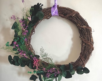 Couronne d'eucalyptus stabilisé rose