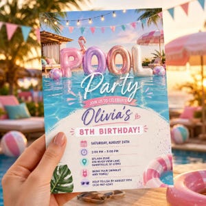 以下が含まれることがあります： プールパーティーの招待状カード。POOL Party、Olivia's 8th BIRTHDAYの文字と、8月24日土曜日、午後2時から5時、Splash Zone、456 River View Lane, Sunnyville, ST 67890、RSVP情報などのイベント詳細が記載されています。
