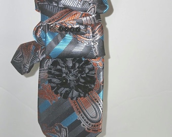 YOUnique Upcycled Fashion Necktie ONE
