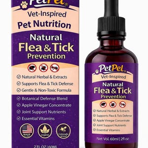 Può includere: Un flacone contagocce in vetro ambrato scuro e la sua scatola di cartone abbinata viola e beige con l'etichetta PetPel Vet-Inspired Pet Nutrition Natural Flea & Tick Prevention. La confezione elenca gli ingredienti e indica un volume di 60ml.