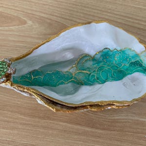 Large Oyster Shell with Green and Gold Design and Crystal Turtle Jewel Trinket Tray