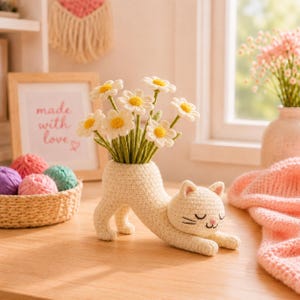 Cat Crochet Vase Pattern PDF | Flower Amigurumi Holder | Beginner Friendly (Digital Download)