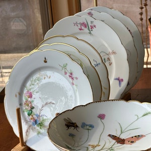 French bee dinnerware top