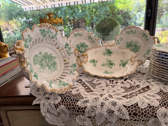 Georgian Ridgway Dessert Service: Hand-Painted Green Grisaille Fruit, Scroll-Molded Rims 1830