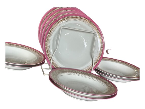 10 Pink Antique Royal Worcester Soup Plates, Many Uses, Pasta, Salad, Soup, Small Meals, Classic Lines, Gilt Trim, Gift for Caterer, C 1800s