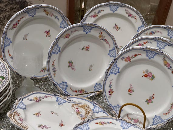 Antique Spode Dessert Plate Set: Hand-Painted Floral, Gilt Rims