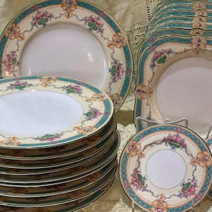 Royal Worcester Porcelain Dinner Set - Etsy