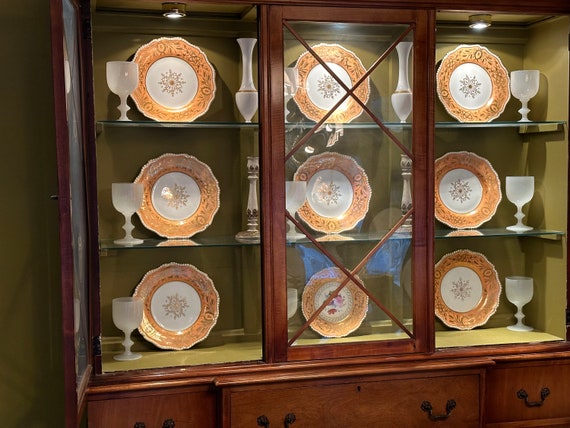 Tangerine Neoclassical Davenport Dinner Plates: Gilded Filigree 1815-1830