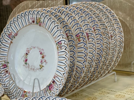 1848 Spode Floral Dessert Set with Gothic Rims and Gilt Trim 10pc