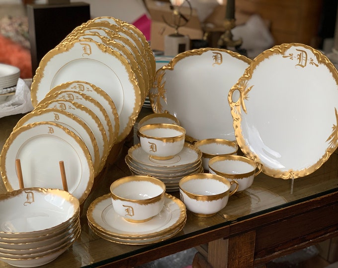 31pc French Limoges Dinnerware Set for 5, Dessert Set, Hand Painted