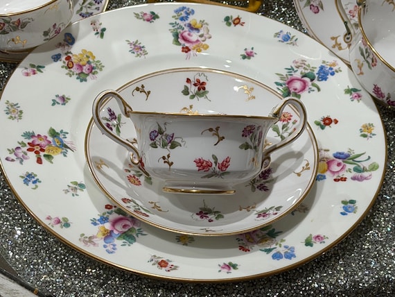 Assembled Antique Floral China Set: 8 Hand-Painted Minton Dinner Plates, 4 Cream Soup Sets 1891 1932