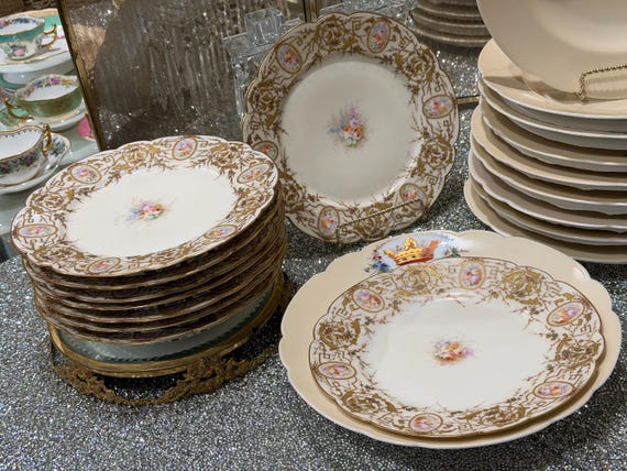 Old Paris Dessert Plates Elaborate Gilding Hand-Painted Florals Scalloped Rims