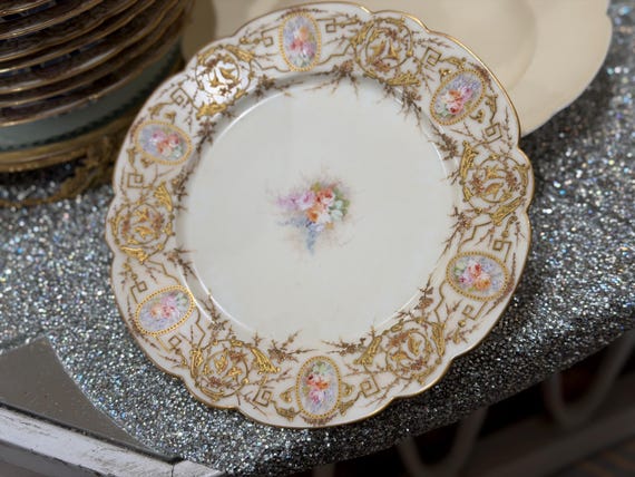 Old Paris Dessert Plates Elaborate Gilding Hand-Painted Florals Scalloped Rims