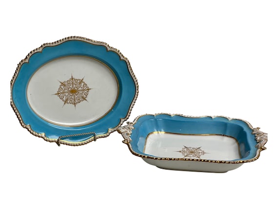 Rare Antique Chamberlain and Co Celeste Blue Serving Platters with Scalloped Rims and Medallion