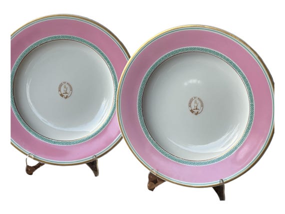 Pr Antique Pink English Dinner Plates, Armorial Crest, Greek Key Decoration, Gilded Rims, 19th Century