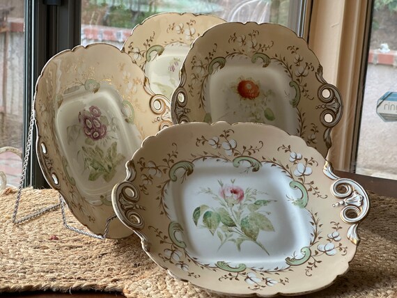 4 Rare Antique Samuel Alcock Botanical Cake Stands w Cafe Au Lait Border Gilded Scalloped Rims Gift for Caterer Circa 1800s