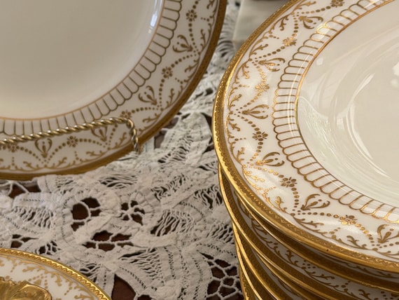 Antique Wedgwood Dessert Plates: Hand-Painted Neoclassical Gilded Set of 10