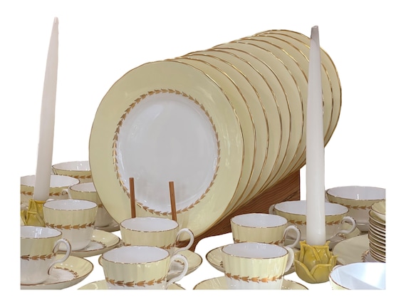 Vintage Royal Worcester 60pc Yellow Dinnerware Set: Scalloped Rims Gilt Accents Wedding China 1954