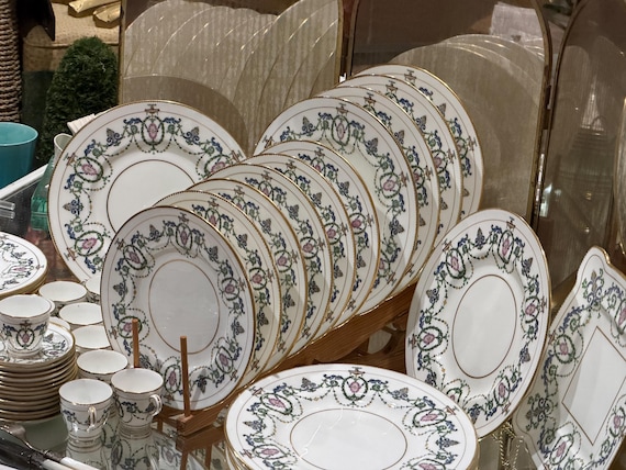 1913 Antique Royal Worcester Neoclassical Dinner Set with Enameled Pink Medallions  49 Pieces