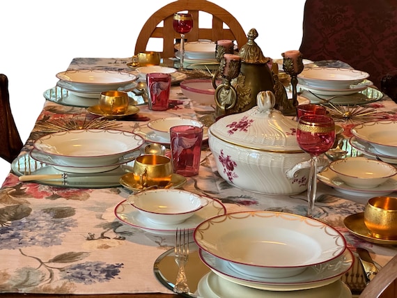 32Pc Antique Bavarian China Service for Eight Neoclassic Styled Deep Rose Pink Rims Gilded Swags Family Heirloom Festive Christmas Table