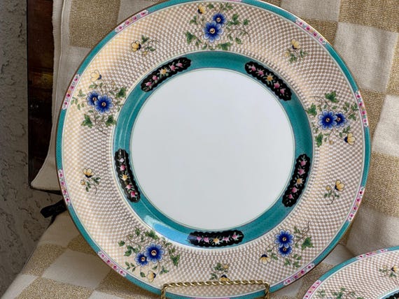 1916 Turquoise Royal Doulton Dinner Plate Set: Floral Basketweave Design