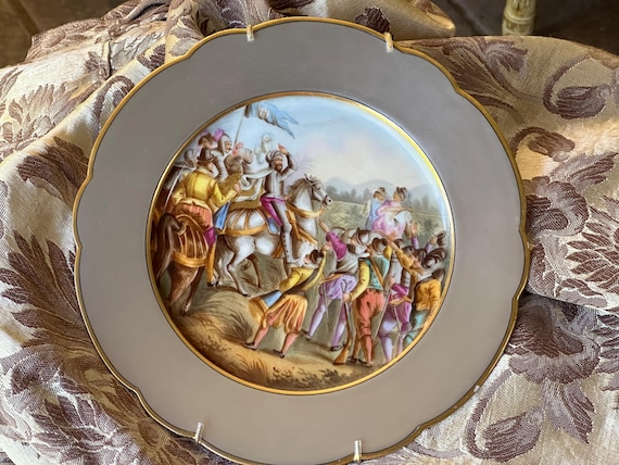 4 Old Paris Wall Plates w Hand Painted French Battle Scenes, Military Buff, Platinum Border,Gilded Scalloped Rims, Library Decor, C 1800s