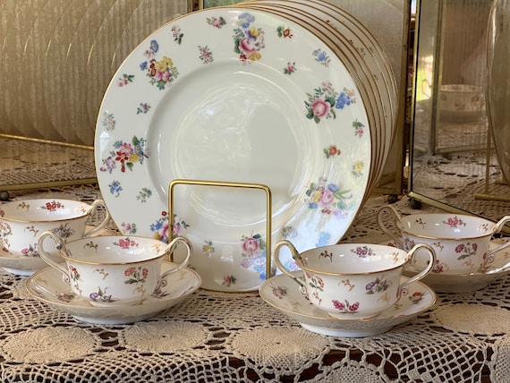 Antique Minton China Set: Floral Dinner Plates & Soup Bowls, 1891-1932