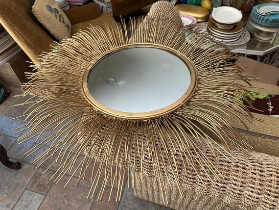 Gold Sunburst Round Wall Mirror: 30-Inch Decorative Accent Mirror