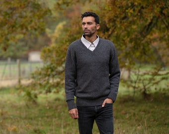 Men's jumper V-neck alpaca wool knitted v neck warm sweater woollen knit pullover 100% alpaca fibre, natural fibres, plastic free jersey