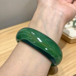 Extra-Wide 20mm Agate Bangle – Bold Statement Bracelet with Natural Swirls