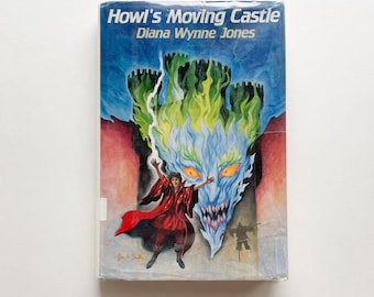 Howl's Moving Castle by Diana Wynne Jones - Published by Greenwillow Books 1986 First Edition, First Printing Ex Library