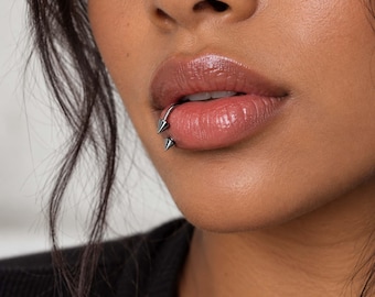 Lippenpiercing aus Edelstahl mit Stacheln, gotisches Hufeisen-Piercing-Schmuckstück