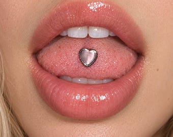 Hartvormige tongpiercing met kattenoogmotief, titanium barbell, Y2K piercing sieraden