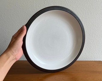 Vintage Heath Ceramics Brown and White Rim Line Dinner Plate Set