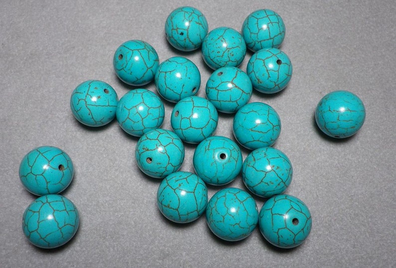 Turquoise Howlite Round Beads 13mm