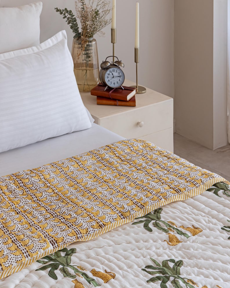 Hand Block Print Floral Cotton Quilt, Reversible Jaipuri Rajai ...