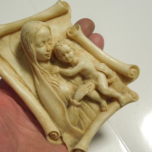 Rare Italian White Resin Madonna And Child Wall Hanging, Religious Artifact, FREE SHIPPING!!