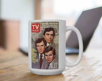 Tazza in ceramica da 440 ml con copertina vintage della rivista TV Guide / Conduttori di telegiornale retrò