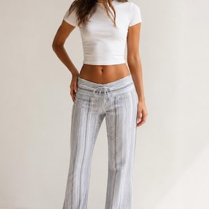 Pantalones de descanso de mezcla de algodón a rayas, pantalones de pierna ancha de corte relajado, ropa de estilo bohemio para resorts.