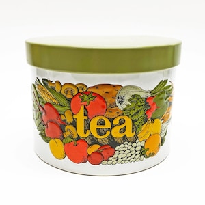 Vintage 1960s J.L. Clark Clarkware Round Tea Canister Tin - Veggies Design, Retro Kitchen Storage