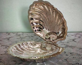 Vintage Shell Butter Dish with Glass Insert and knife | Coastal Nautical Dining Decor