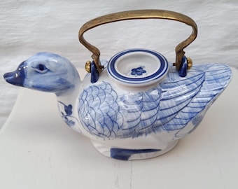 Antique Arita Duck Teapot | Japanese Blue & White Sometsuke Porcelain | Asian Kitchenware