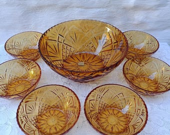 Luminarc “Comète” Amber Glass Serving Set + Original Box | 7-Piece Vintage French Pressed Glass