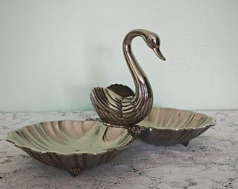 Vintage Silver-Plated Swan & Double Shell Serving Dish | Figural Centrepiece | Hollywood Regency | Elegant Entertaining Decor