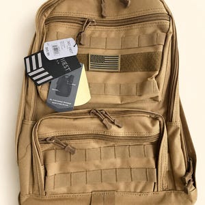 2.5l lululemon men's or women's all day essentials belt bag lululemon lululemon All Day Essentials Belt Bag 2.5L 48.00