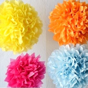 12 tissue paper pom poms- You choose COLORS - Copy