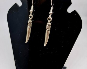 Pendientes de plata 925 hechos a mano con atrapasueños reciclados para crear esta pieza única.