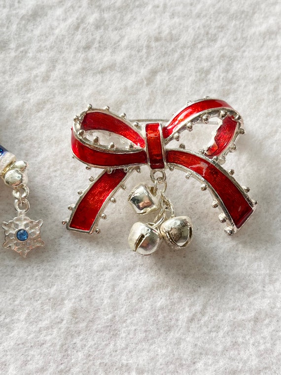 Snowman and Red Bow with Bells Christmas Brooches - image 3